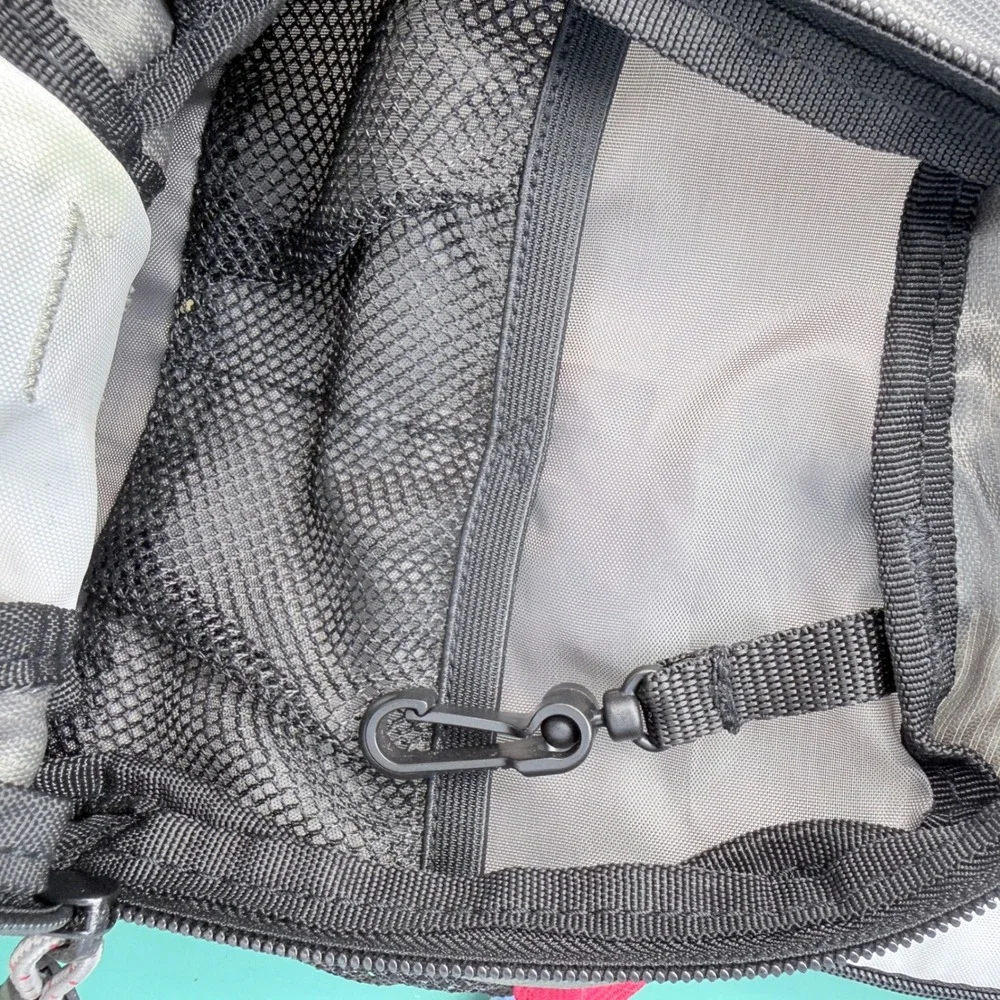 Outdoor Products Hydration Backpack Men OS White Gray Red Hiking Trail Pack 2 L
